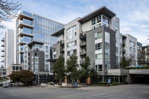 featured image of 10688 Ne 10th St