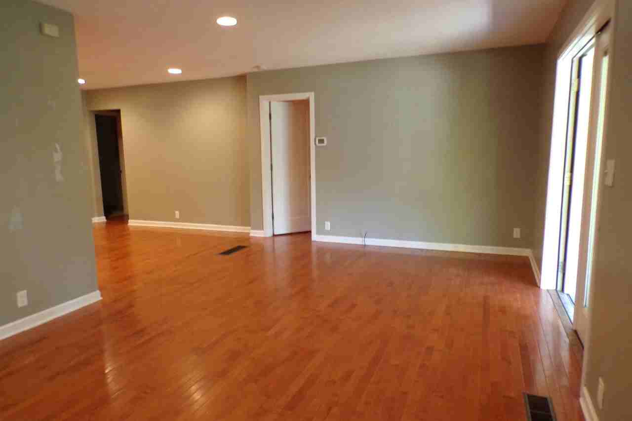 1420 Dollar St #1 - Photo 5 of 50