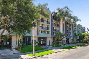 featured image of 333 S Catalina St