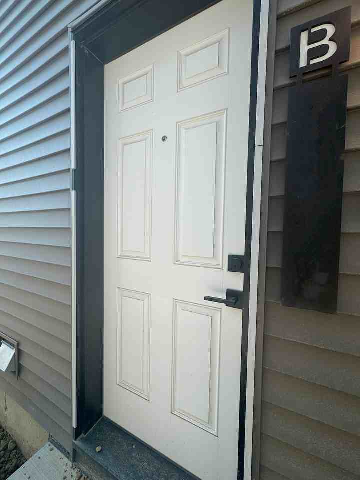 1273 Keswick Dr Sw - Photo 2 of 7