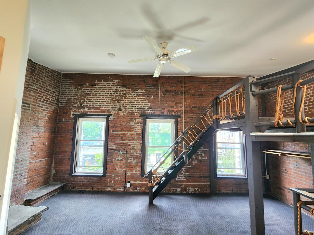 250 Lark St 3rd Fl #3rdFL - Photo 3 of 6