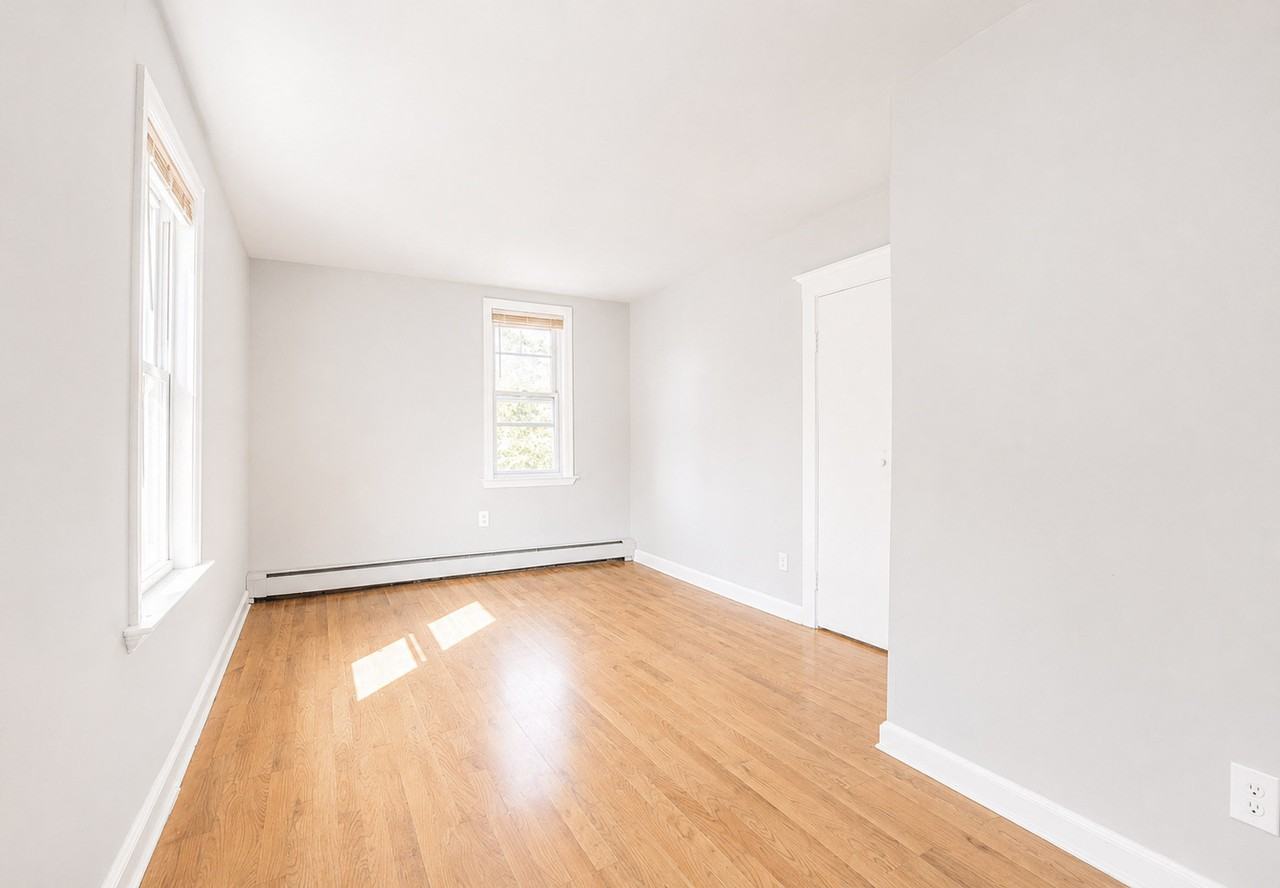 330 S Fairview St #C - Photo 4 of 9