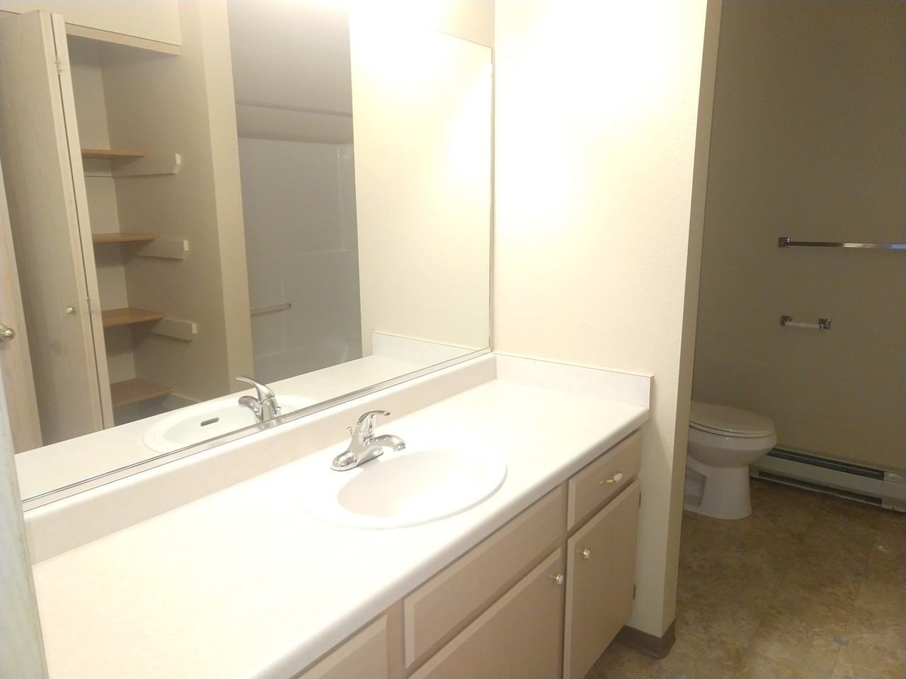 Pine Bluff Apartments - Photo 6 of 30