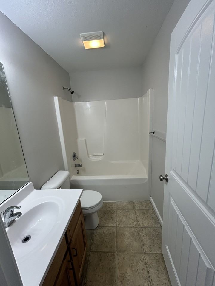 3431 Stoneway Ct #1 - Photo 4 of 7