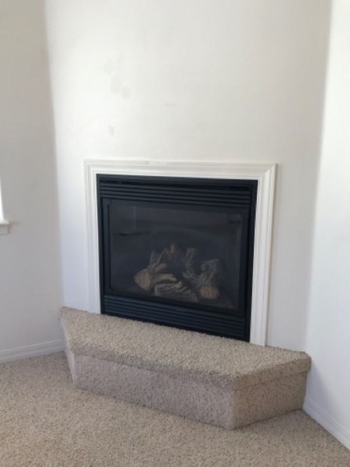 175 New Hampshire Way - Photo 3 of 12