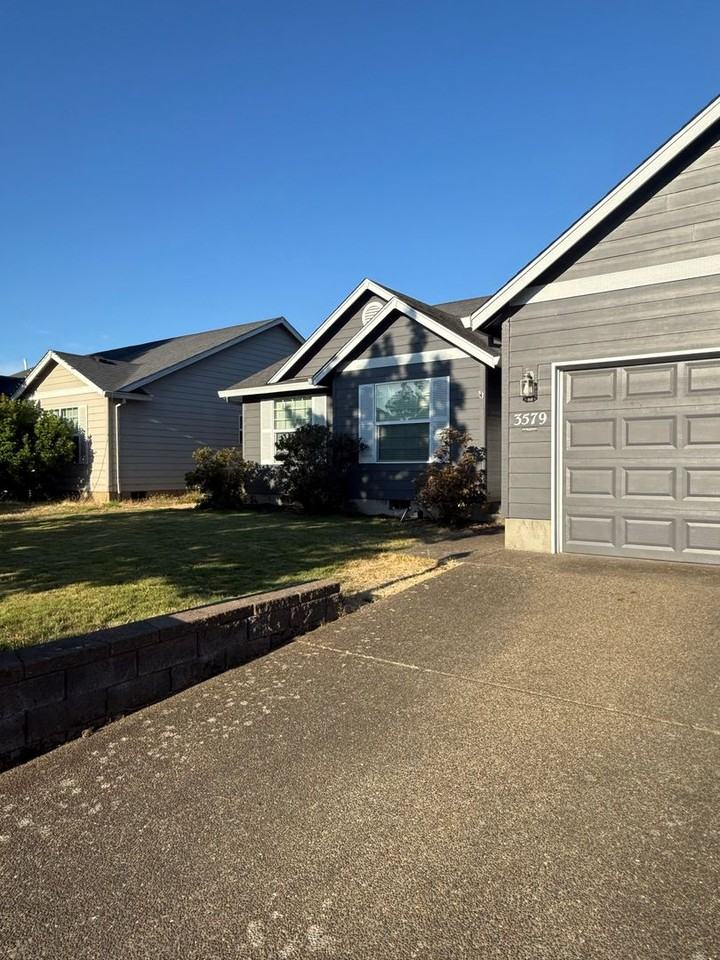 3579 Ne Harvest Dr - Photo 5 of 6