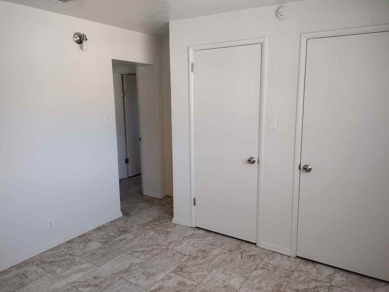 3327 E Flower St - Photo 6 of 17