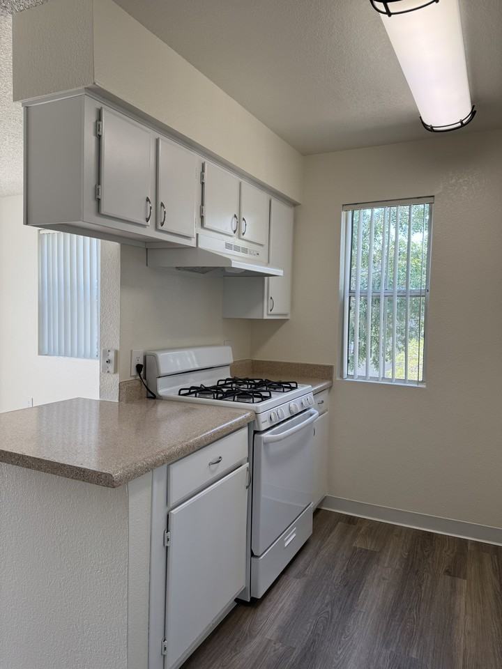 9777 N. Thornydale Road2205 #2205 - Photo 4 of 37