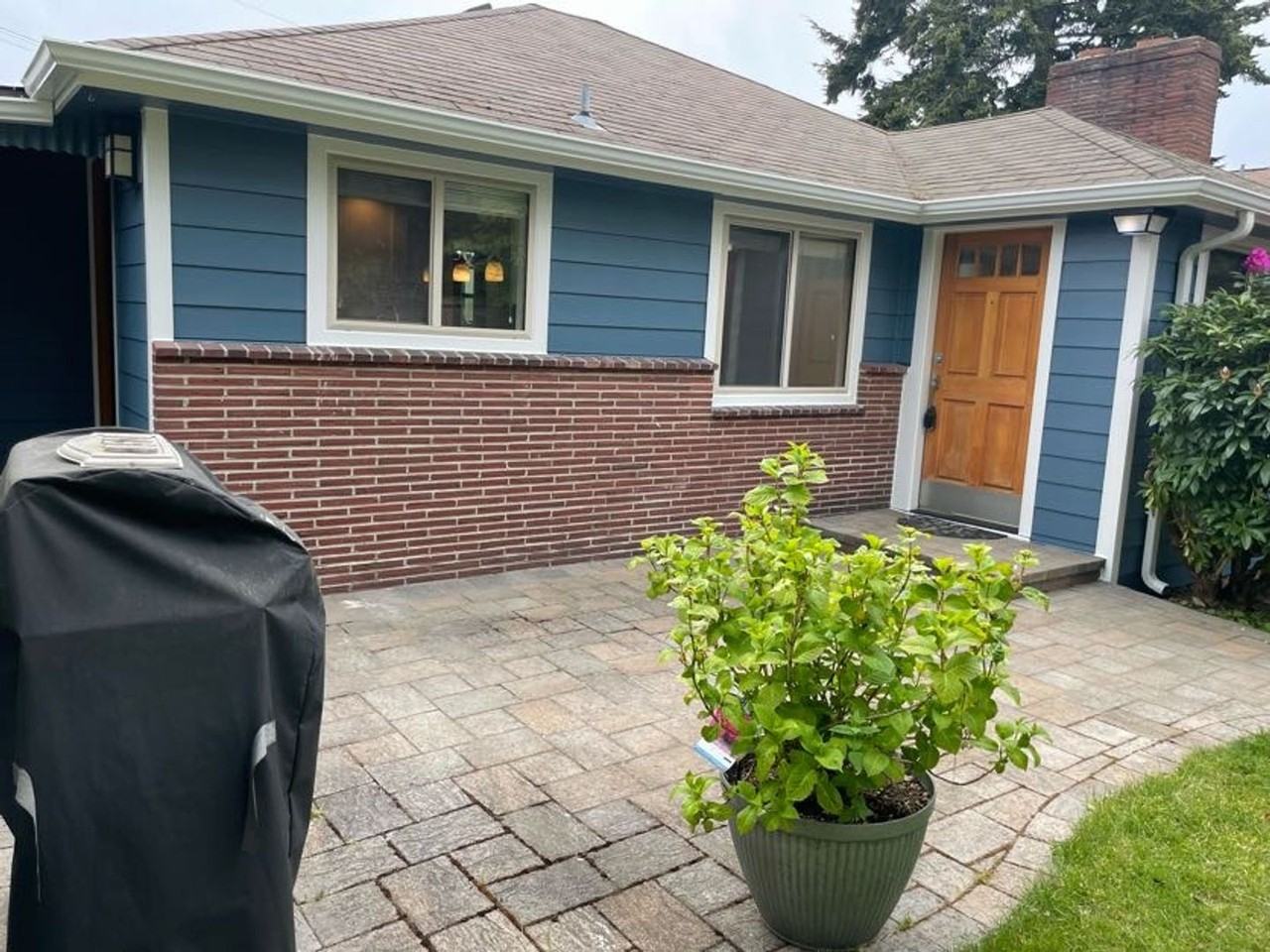 8520 19th Ave Nw - Photo 3 of 26