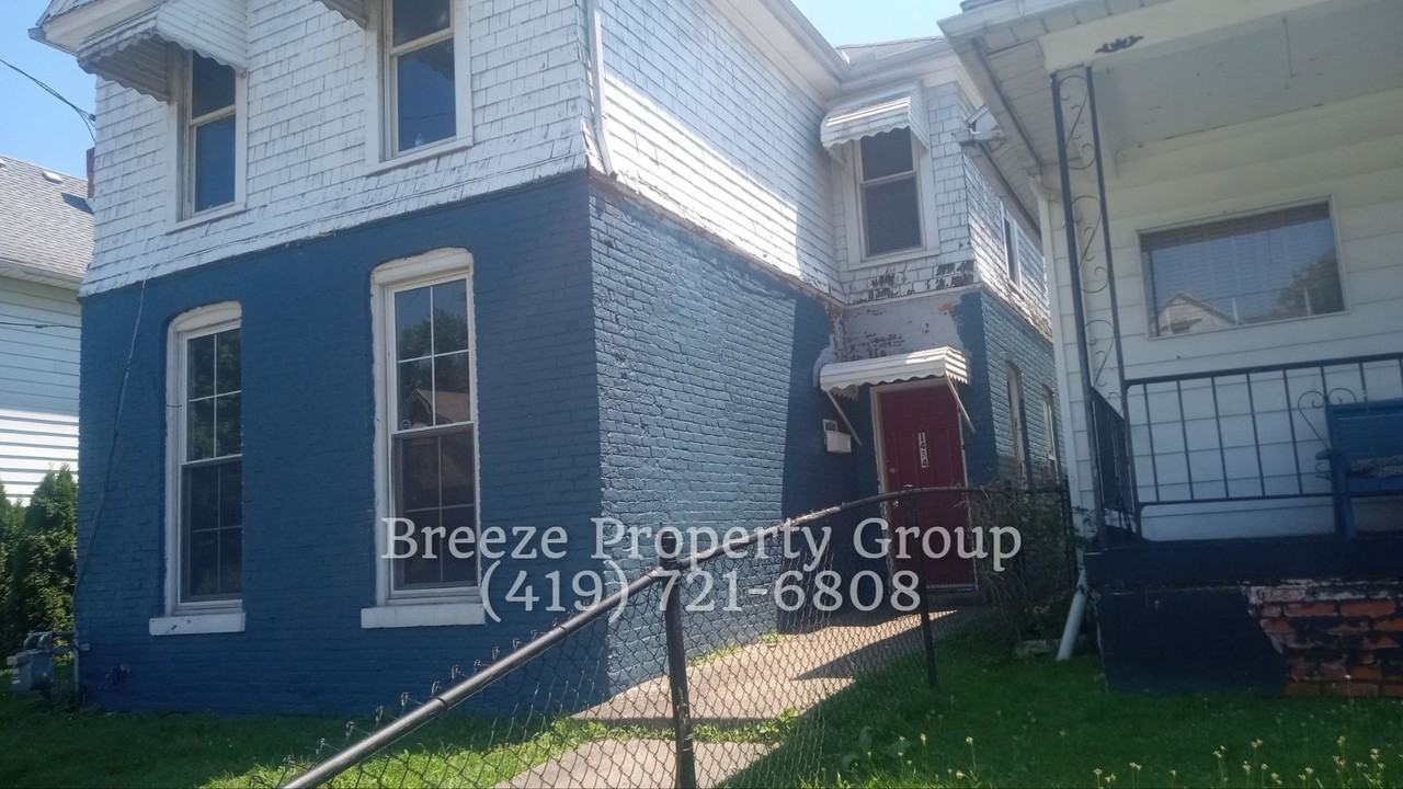 1434 N Ontario St - Photo 6 of 6