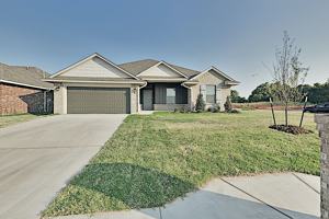 featured image of 5521 Cheyenne Rd