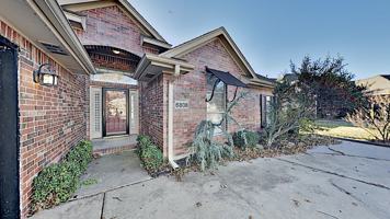 featured image of 6808 Sandlewood Dr