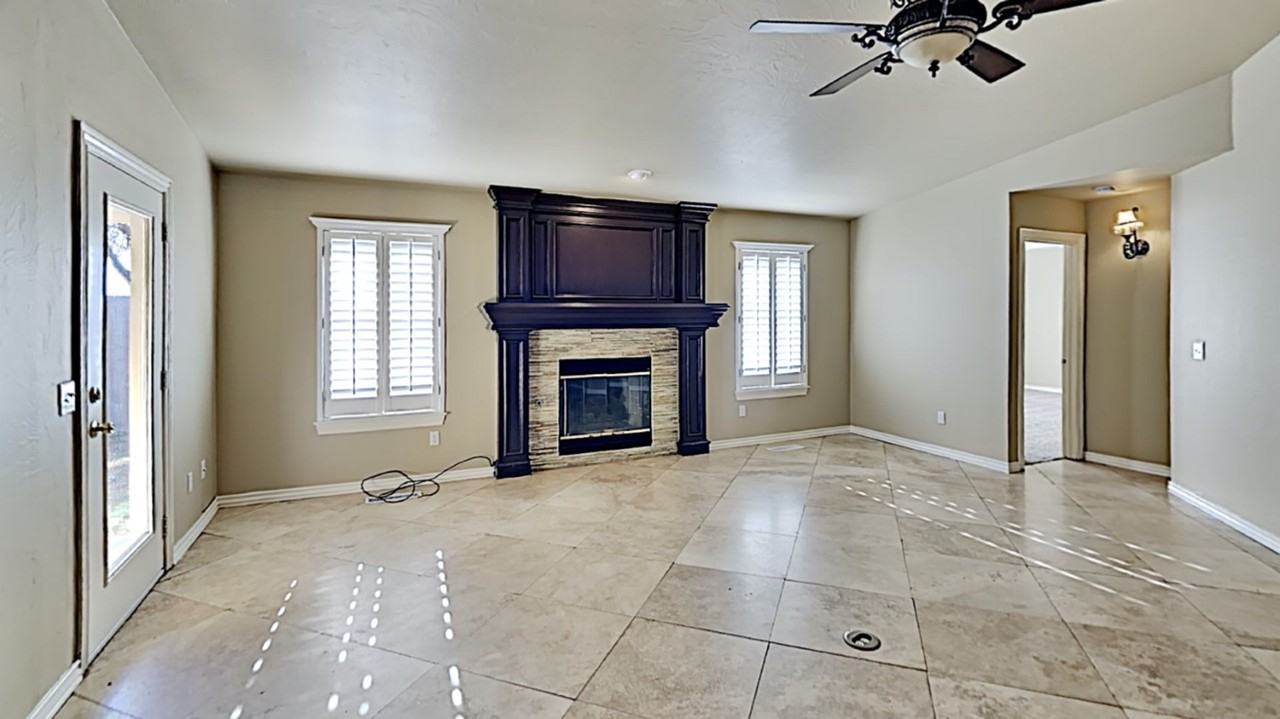 6808 Sandlewood Dr - Photo 7 of 29