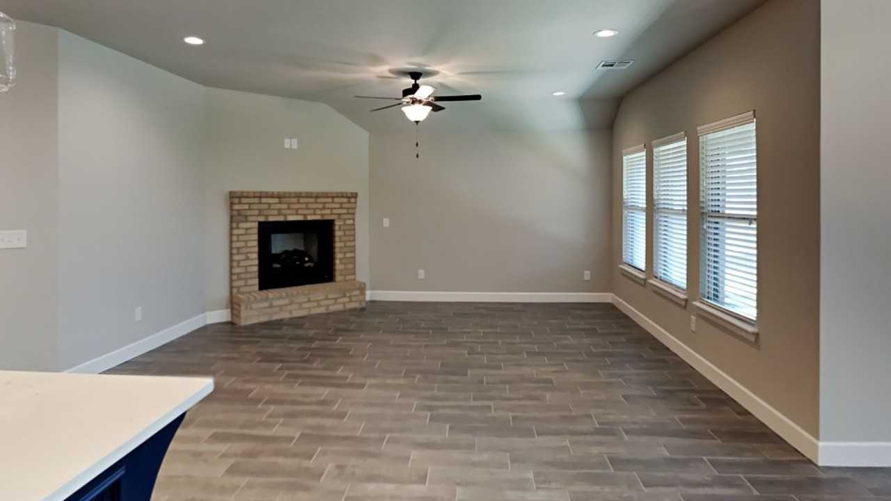 10520 Nw 41st St - Photo 5 of 21