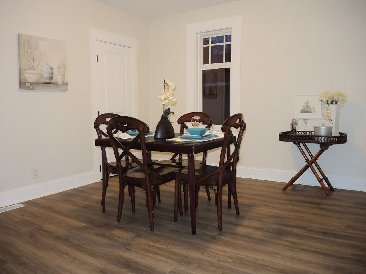 614 E Hartson Ave - Photo 6 of 35