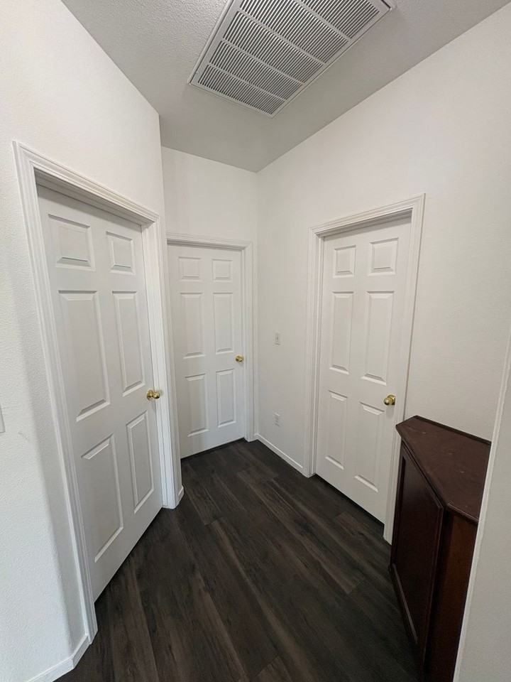 30910 Jackrabbit St - Photo 7 of 36