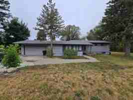 featured image of 3232 Poly Dr