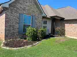 featured image of 1000 Eli Connor Dr