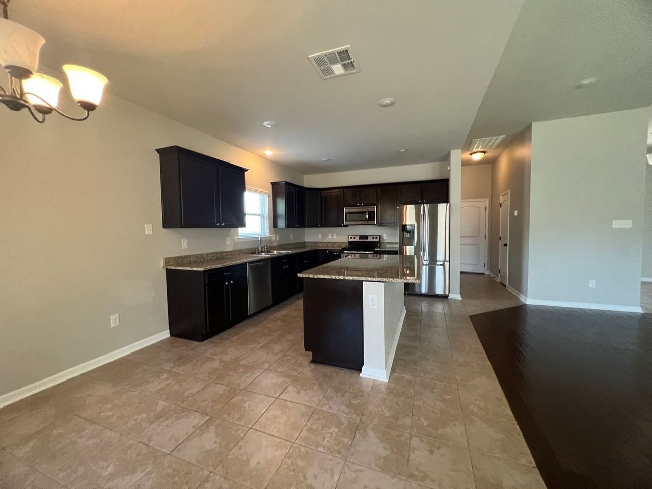 1000 Eli Connor Dr - Photo 6 of 21