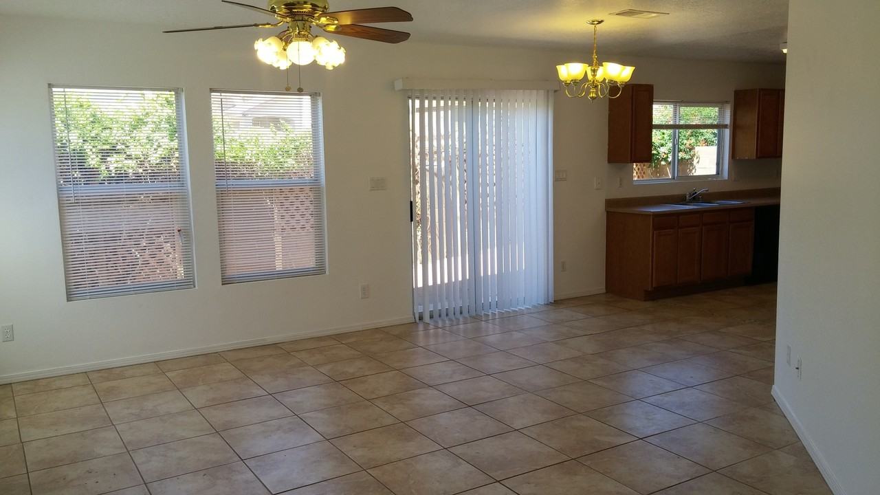 3258 Moab Ln Ne - Photo 3 of 6