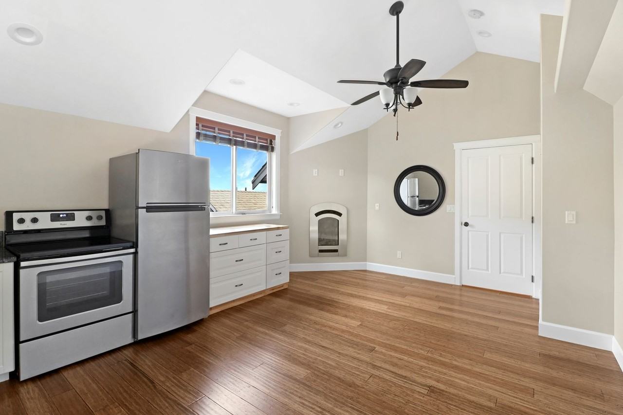 338 Cornet Bay Rd #A - Photo 3 of 9