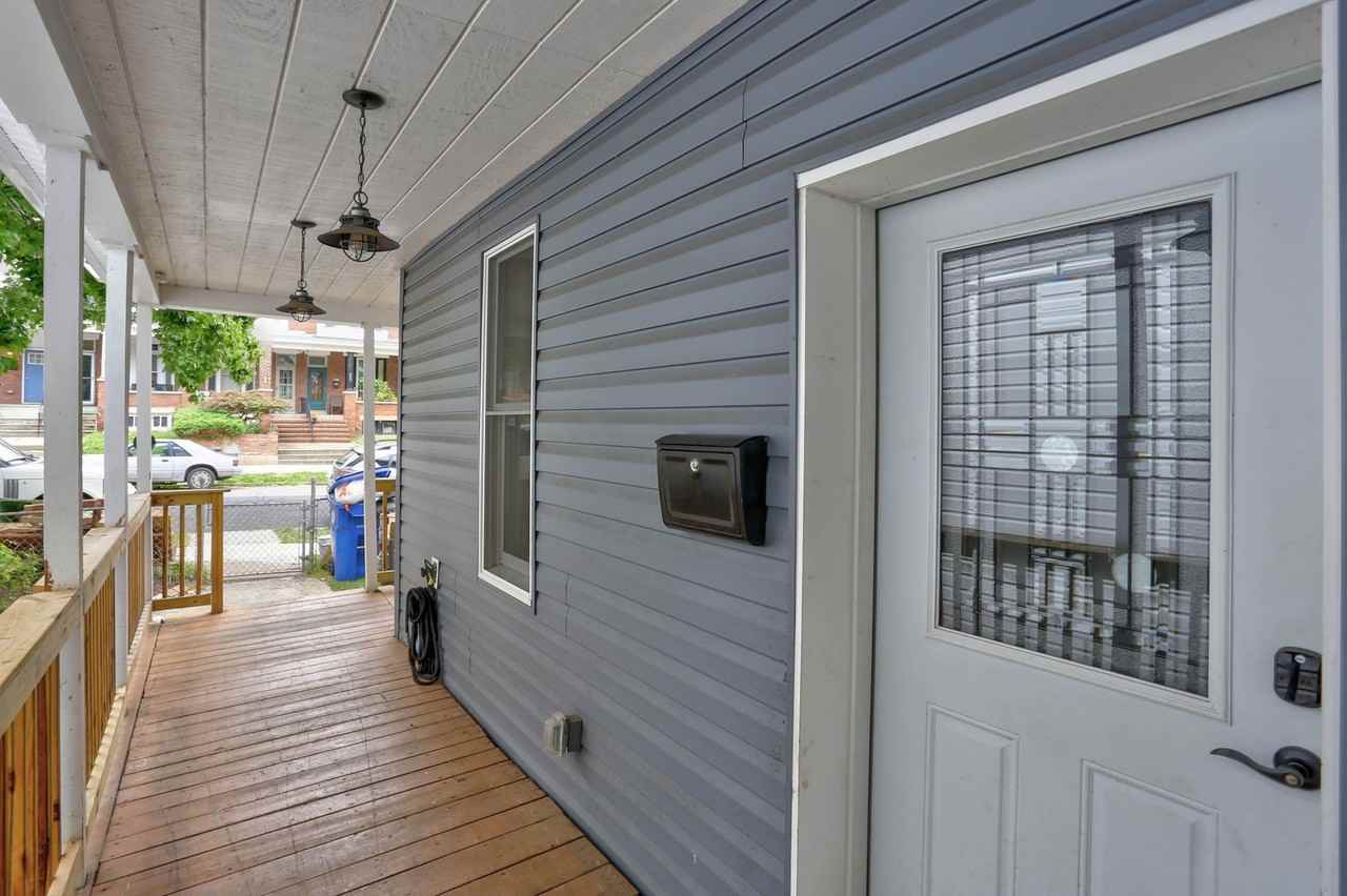 619 E 35th St - Photo 3 of 24