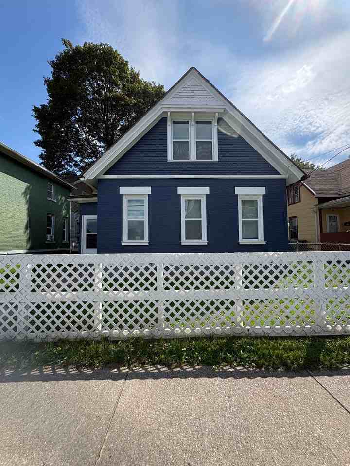 59 Oakman St