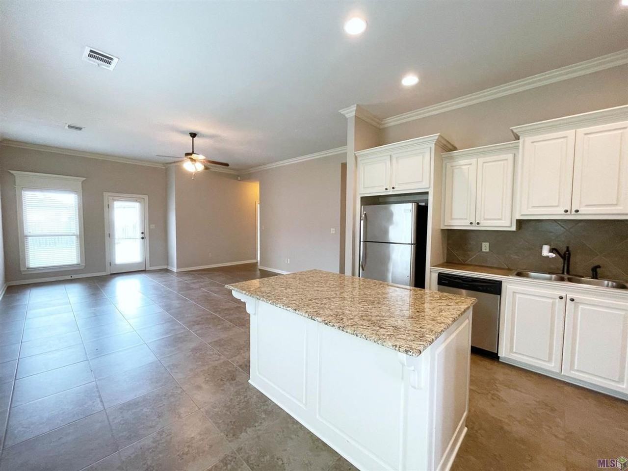 1695 El Tigre Dr - Photo 3 of 13