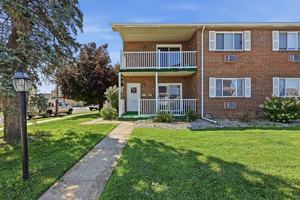 featured image of 1222 E Livingston St