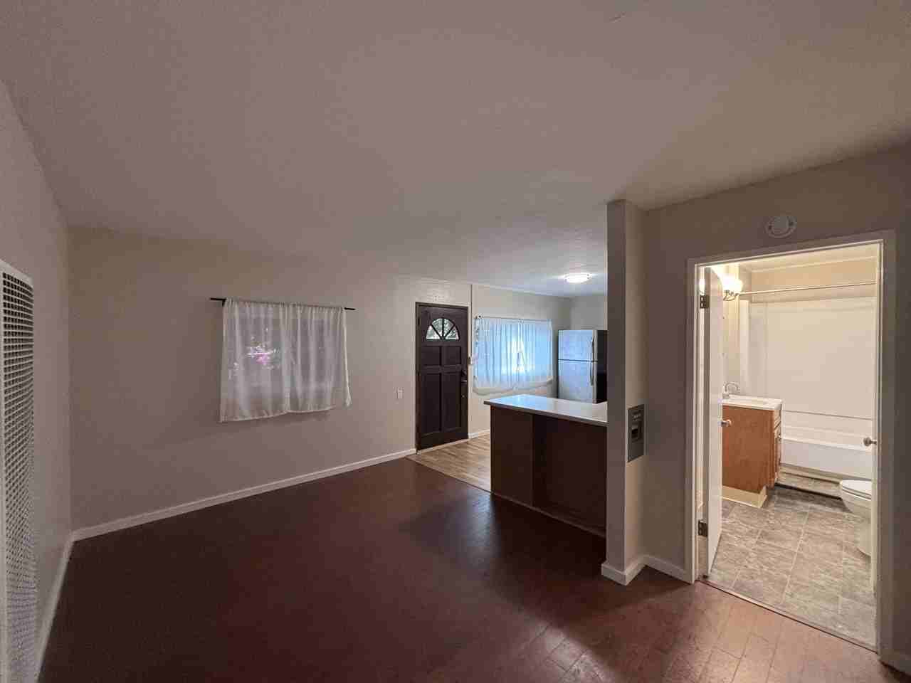 4441 W Walnut St #JADU - Photo 6 of 12