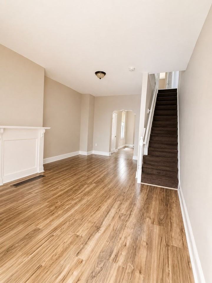 3324 Jasper St - Photo 3 of 27