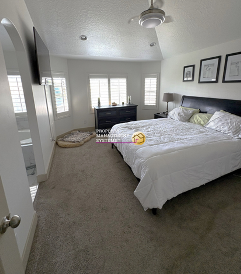 9474 S Lea Heather Way - Photo 7 of 17