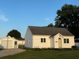 featured image of 527 Main St
