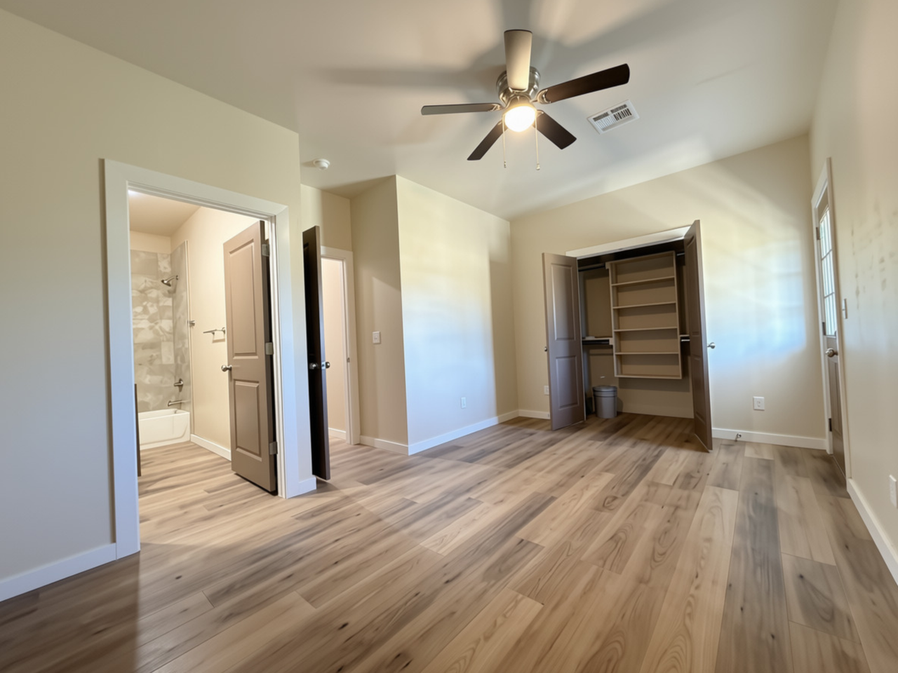 1409 Sw Bishop Rd - Photo 5 of 11
