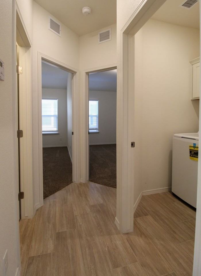 1208 Golden Summer Ct - Photo 6 of 13