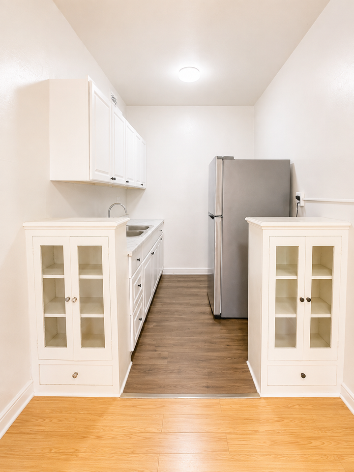 Jackson 213 - Photo 5 of 11