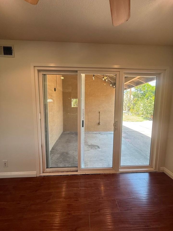 3017 Cleveland Ave - Photo 6 of 14