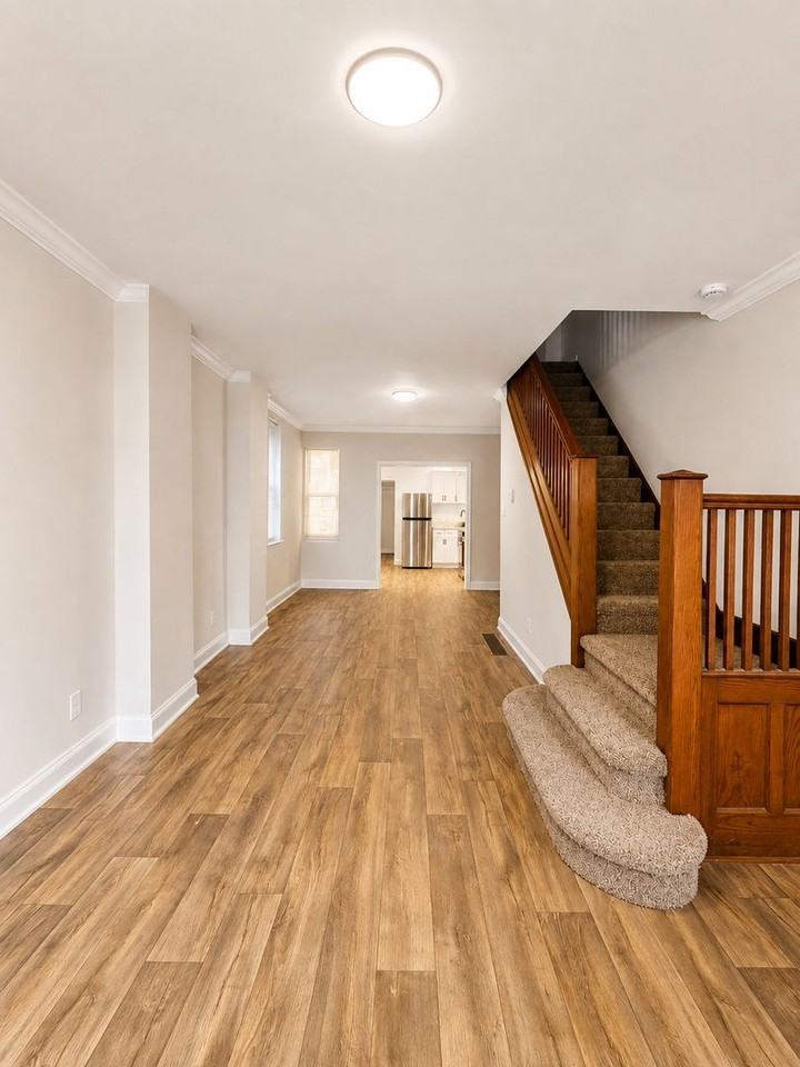 1813 E Madison St - Photo 2 of 26