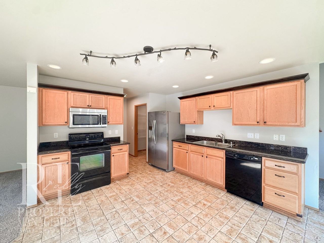 2290 Sw Siskin Cir - Photo 7 of 25