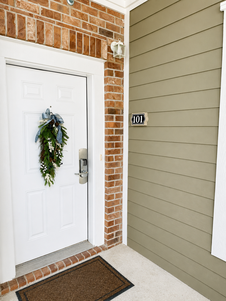 4823 Magnolia Lake Dr - Photo 4 of 32