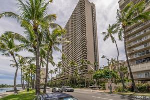featured image of 2121 Ala Wai Blvd #4002