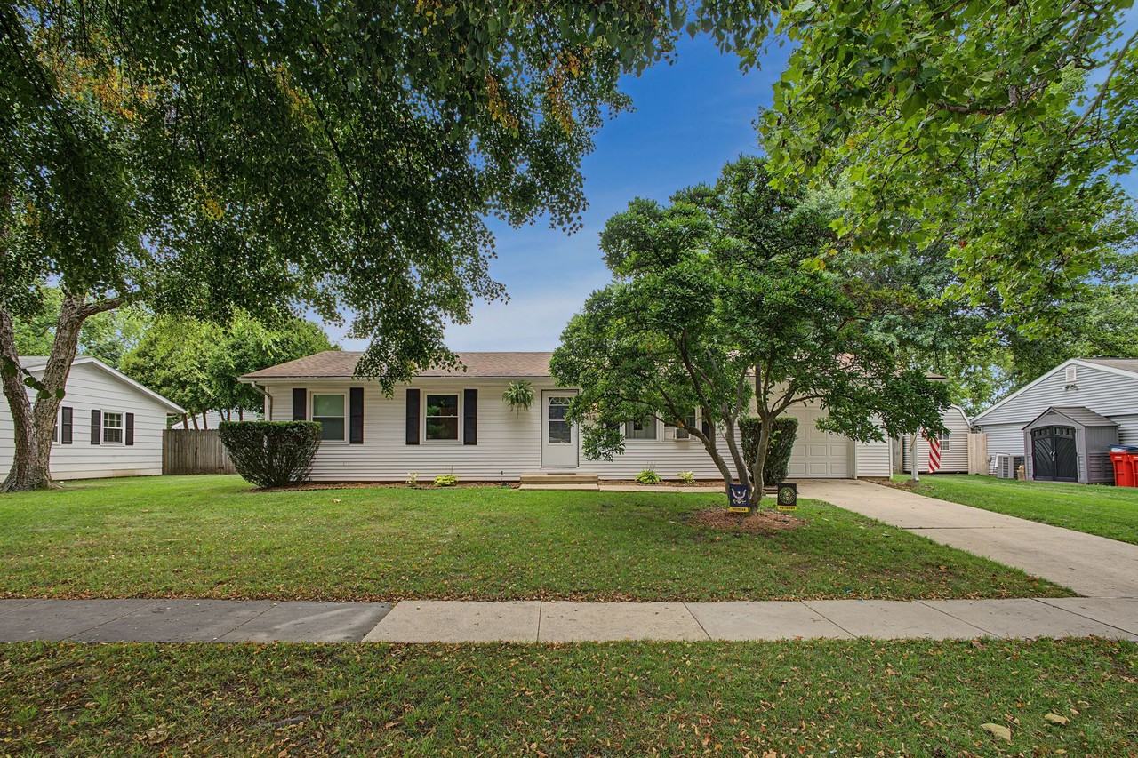 2412 Southwood Dr - Photo 7 of 7