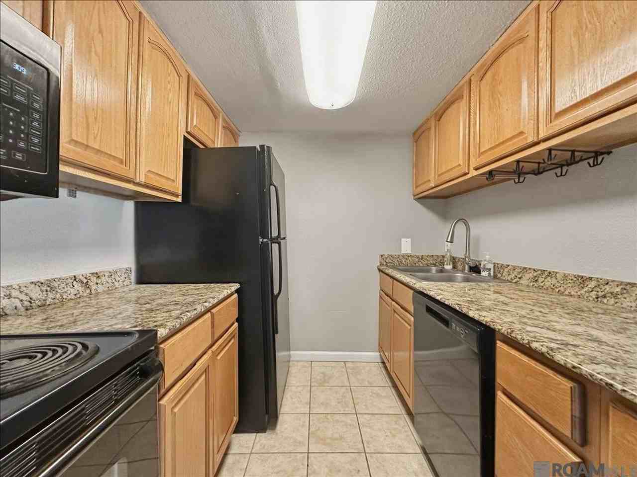 10290 W Winston Ave - Photo 5 of 13