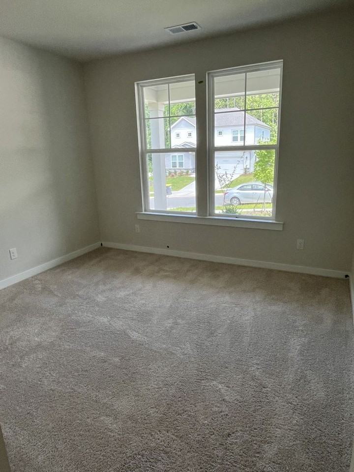 10009 Manor Vista Trl - Photo 4 of 37