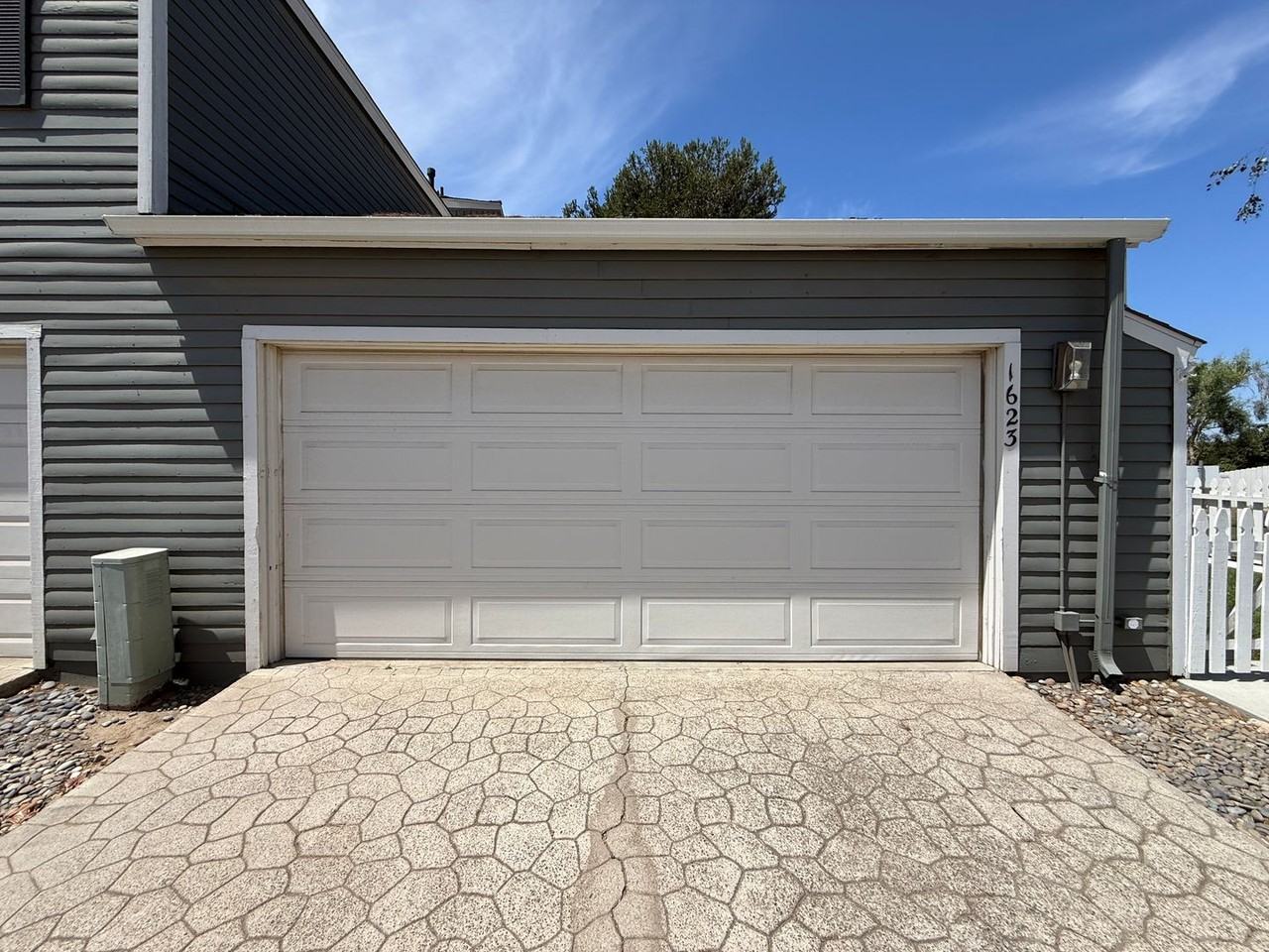 1623 Point Lobos Ln - Photo 2 of 33