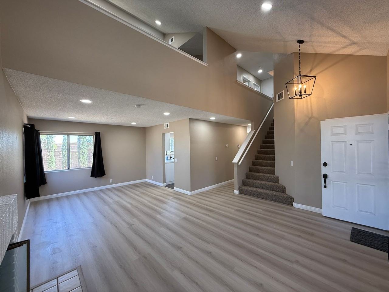 317 Camino Real Ave - Photo 3 of 24