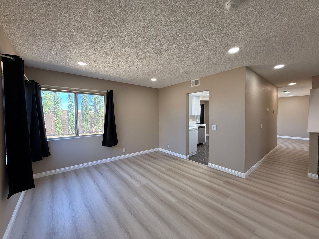 317 Camino Real Ave - Photo 4 of 24