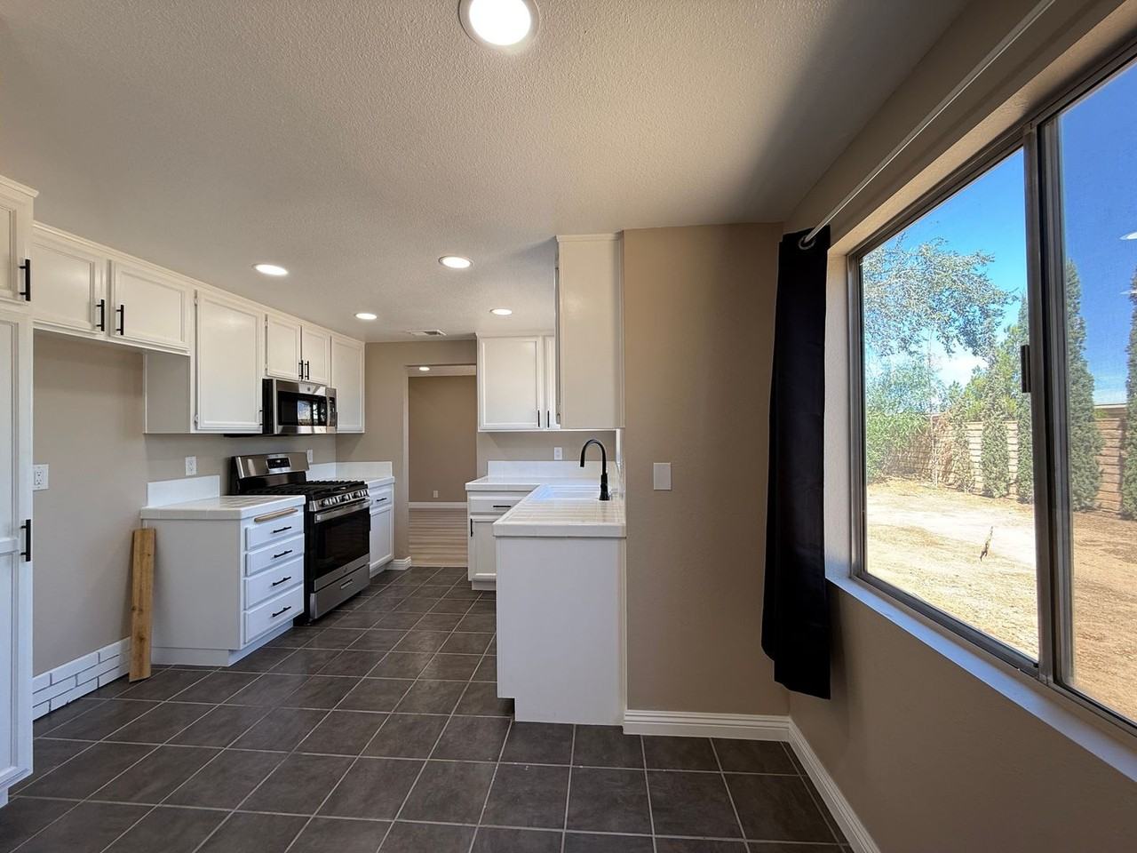 317 Camino Real Ave - Photo 7 of 24