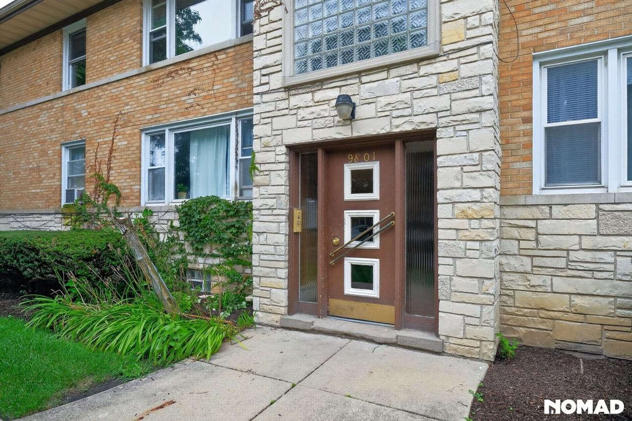 9801 Schiller Blvd - Photo 4 of 29