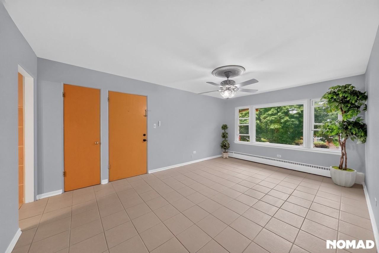 9801 Schiller Blvd - Photo 7 of 29